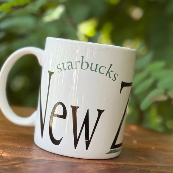 Starbucks New Zealand Collector Series City Mug 2004